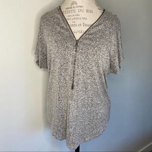 Pinc gray zipper neckline short sleeve shirt med